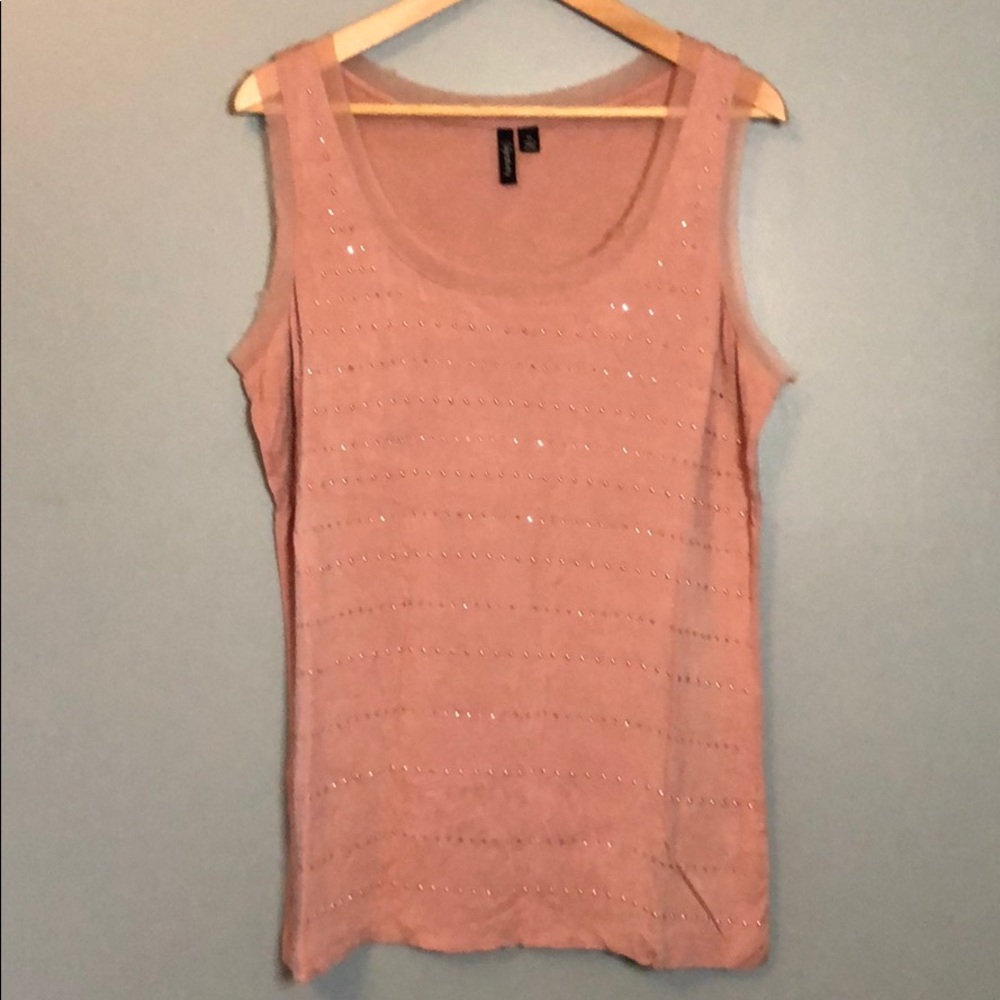 Relativity embellished tank